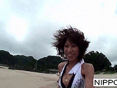 japanese hottie blows her fellow at the beach