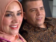 Arabe, Tetas grandes, Mamada, Engañando, Cornudo, Madres para coger