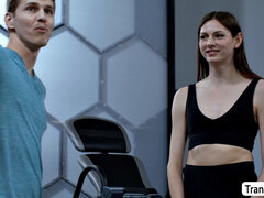 Anal, Gros seins, Sucer une bite, Brunette brune, Gym, Branlette thaïlandaise, Transsexuelle, Tatouage