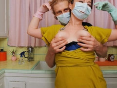 Belle grosse femme bgf, Sucer une bite, Attrapée, En levrette, Cuisine, Mature, Seins naturels, Tatouage