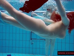 Badpak, Blond, Hd, Lesbisch, Naakt, Nudist, Biljart, Onderwater