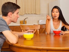 アジア人, フェラチオ, 茶髪の, 手コキする, キッチン, オマンコ, ガリガリ, ティーン