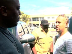 Zwart, Blond, Pijpbeurt, Diep in de keel, Hardcore, Interraciaal, Moeder die ik wil neuken, Gezichtspunt