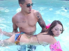 Sexy bitch is fucked while learning how to swim in the pool