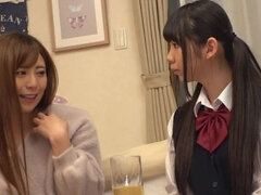 Asiatisch, Arsch, Blasen, Tochter, Hundestellung, Lesbisch, Muschi, Titten