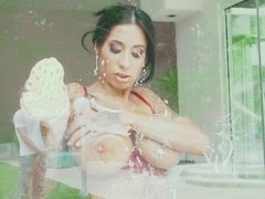 Brunette brune, Tir de sperme, En levrette, Hard, Fille latino, Dénudage, Tatouage, Épouse