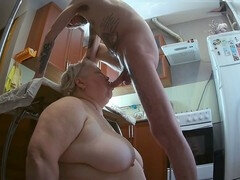 Zona901 takes it deep in her mouth, enjoying every bit of that manmeat