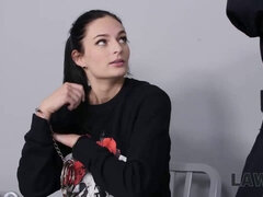 В машине, Чешки, Женщины, Хд, Тюрьма, Реалити, Сыновья, Униформа