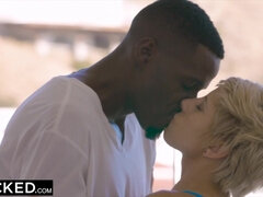 デカ尻, 黒人, 浮気者, チン, 人妻の, 異人種間, なめる, オッパイの