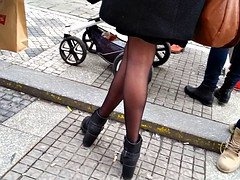 candid pantyhose 664