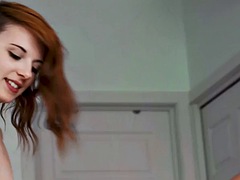 Bisexuelle, Gode, Double pénétration, Homosexuelle, Maigrichonne, Strapon, Adolescente, Plan cul à trois