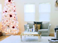 Deepthroating realtor beauty roughfucked