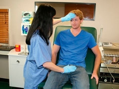 Mamada, Morena, Semen en la boca, Garganta profunda, Pajear, Lamidas, Madres para coger, Enfermera