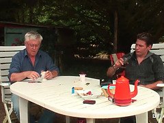 Любители, Постарше, Волосатые, Секс без цензуры, Зрелые, Два парня и девушка, Писсинг, Чулки