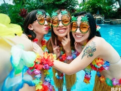 Mamada, Morena, Estilo perrito, Grupo, Pajear, Orgía, Pov, Tatuaje