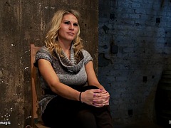 Grosse titten, Blondine, Hardcore, Gefesselt, Spielzeuge