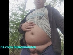 Gordita, Papá, Gay, Al aire libre, Solo