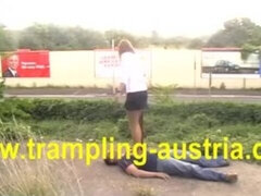 Leie, Sadomasochismus, Fesselspiele, Domination, Weibliche domination, Fetisch, Deutsch, Öffentlich