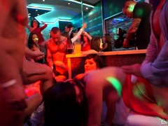 Negro, Vestidas, Club, Interracial, Lamidas, Masturbación, Fiesta, Ducha