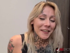 Verga grande, Rubia, Mamada, Pov, Tatuaje