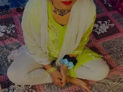 Blasen, Schmuddelige sprache, Handjob, Hd, Ehemann, Indisch, Eng, Ehefrau