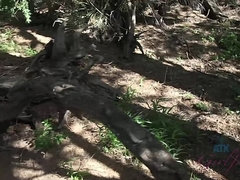 Leie, Bikini, Blondine, Freundin, Nackt, Im freien, Rasiert, Titten