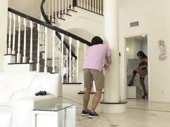 Жопа, Большая жопа, Минет, Застукали, Член, Милф, Тату, Подглядывание