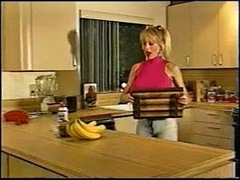 Gros seins, Blonde, Sucer une bite, Mère que j'aimerais baiser, Solo, Nénés, Rétro ancien