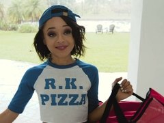 Petite brunette Holly Hendrix loves hardcore fuck in kitchen