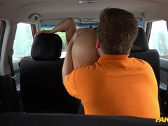 Blasen, Braunhaarige, Kehlenfick, Hardcore, Zopf, Schüchtern, Jungendliche (18+), Titten