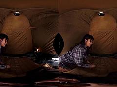 Enthousiasteling, Aziatisch, Grote mammen, Pijpbeurt, Hardcore, Moeder die ik wil neuken, Gezichtspunt, Tieten likken