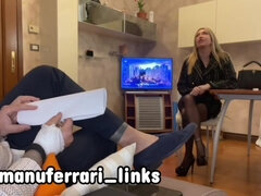 Enthousiasteling, Grote kont, Blond, Sperma shot, Italiaans, Moeder die ik wil neuken, Moeder, Slipje