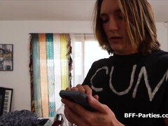 18 jahre, Leie, Grosser schwanz, Blasen, Flotter vierer, Hardcore, Pov, Jungendliche (18+)