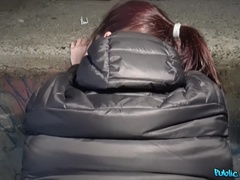 Leie, Blasen, Betrug, Hundestellung, Aufs gesicht abspritzen, Massage, Pov, Öffentlich