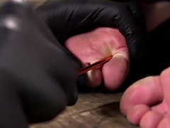 Tussi, Sadomasochismus, Fingern, Freundin, Behaart, Nippel, Muschi, Tätowierung