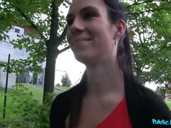 Amateur, Sucer une bite, Brunette brune, Éjaculation interne, De plein air, Pénis, Pov, Public