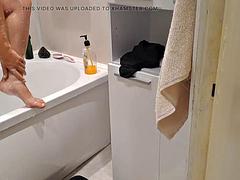 Amateur, Gros seins, Petite amie, Hd, Masturbation, Rasée, Douche, Soeurs