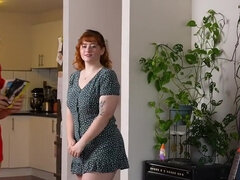 Enthousiasteling, Grote kont, Rondborstig, Vingeren, Harig, Hd, Likken, Natuurlijk