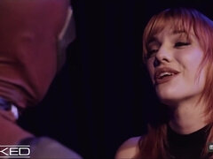 Gros cul, Gros seins, Blonde, Sucer une bite, Poilue, Hard, Hd, Rousse roux