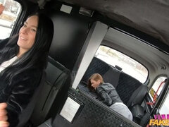 Schwarz, Blondine, Dildo, Frau, Fingern, Lesbisch, Rock, Hintern versohlen