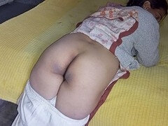 In den arsch, Grosser arsch, Erstes mal, Zierlich, Muschi, Jungendliche (18+), Titten, Jungfrau