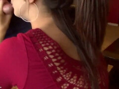 Leie, Blasen, Braunhaarige, Selbstgemacht, Latina, Masturbation, Jungendliche (18+), Titten