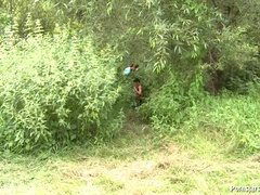 Sucer une bite, Éjaculer dans la bouche, Tir de sperme, Branlette thaïlandaise, Nue, De plein air, Actrice du porno, Public