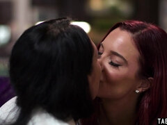 デカパイ, 巨乳な, Hd, ラティーナ, 淫乱熟女, ペニスバンド, 禁句, 妻