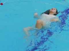 Katy Soroka bushy teen underwater