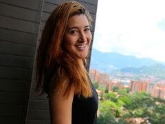 フェラチオ, バック, 目瞪口呆, 手コキする, ハメ撮り, 赤毛, ティーン, トレイン