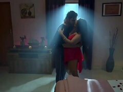 Grosser schwanz, Blasen, Schwanz, Hardcore, Selbstgemacht, Hausfrau, Indisch, Mutti