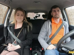 Culo grande, Mamada, Estilo perrito, Pajear, Sexo duro, Madres para coger, Al aire libre, Medias largas