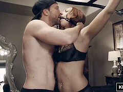 Sucer une bite, Bondage, Éjaculation interne, Médecin, Infirmière, Rousse roux