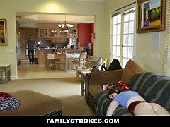 18 ans, Frère, En levrette, Poilue, Hard, Hd, Adolescente, Nénés